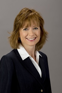 Karen Appelgren Headshot
